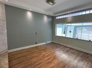 Casa · 162m² · 3 Quartos · 2 Vagas · Casa de 162 m², 3 quartos em Vila Buenos Aires, São Paulo