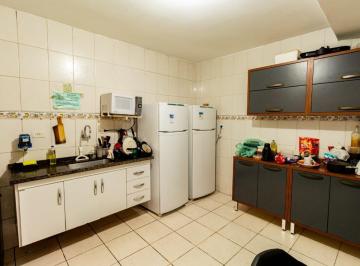 Casa · 230m² · 5 Quartos · Sobrado de 230 m², 5 quartos em Vila Gomes, São Paulo
