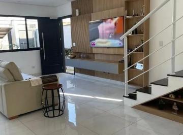 Casa · 150m² · 3 Quartos · 2 Vagas · Casa de 150 m², 3 quartos em Villas Do Jaguari, Santana de Parnaíba
