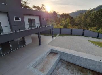 Casa de 4 quartos, Mairiporã · Casa de condomínio a venda em Mairiporã