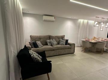 Casa · 245m² · 3 Quartos · 2 Vagas · Sobrado de 245 m², 3 quartos em Conjunto Residencial Vista Verde, São Paulo