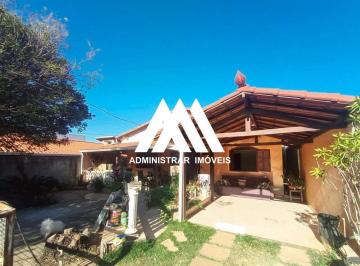Casa com ótima localização em lote de 360m² á venda em Igarapé-MG! · Casa com ótima localização em lote de 360m² á venda em Igarapé-MG!