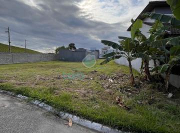 Casa · 300m² · Lote Residencial em Lagoa - Macaé, RJ