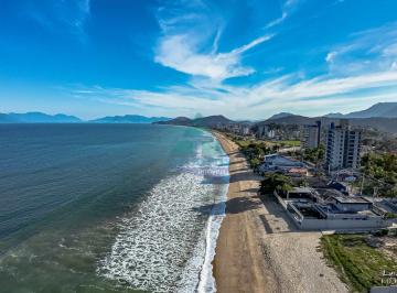 Casa · 150m² · 2 Quartos · 5 Vagas · Casa com 2 quartos, Praia da Cocanha, Caraguatatuba - R$ 490 mil, Cod: 2737