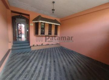 Casa · 180m² · 4 Quartos · 2 Vagas · Sobrado com 4 Quartos e 2 banheiros à Venda, 180 m²