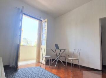 Apartamento · 70m² · 2 Quartos · Apartamento a venda próximo às Clínicas!!