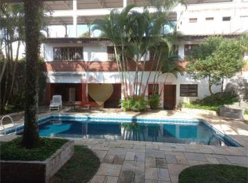 Casa · 411m² · 4 Quartos · 3 Vagas · Lindo Sobrado, localização privilegiada.
