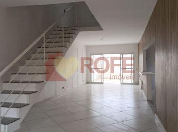 Casa · 250m² · 4 Quartos · 4 Vagas · Sobrado com 4 dormitórios para alugar, 250 m² Moema - São Paulo/SP