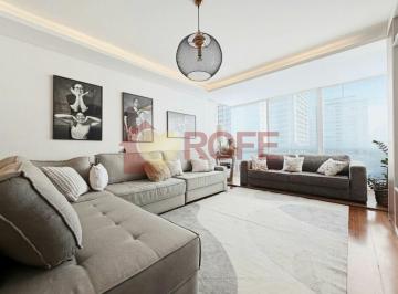 Apartamento · 183m² · 4 Quartos · 2 Vagas · Apartamento em Moema, todo reformado, ótima localização