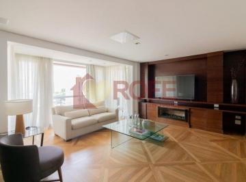 Apartamento · 142m² · 2 Quartos · 3 Vagas · Raridade! 1 por andar, 142m² e 3 vagas em rua nobre.