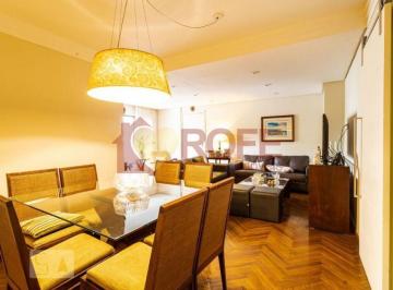 Apartamento · 126m² · 3 Quartos · 2 Vagas · Ótimo apartamento com 3 dormitórios, sendo 1 suíte com closet e varanda, cozinha com despensa, 2 vag