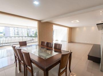 Apartamento · 245m² · 4 Quartos · 4 Vagas · Apartamento de 245m² com 4 dormitórios no melhor condomínio da Vila Marina, lazer completíssimo