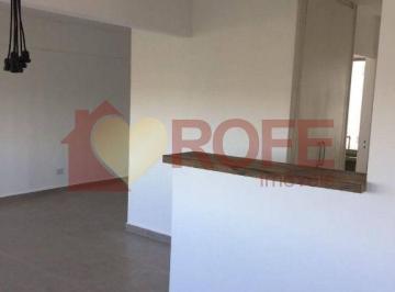 Apartamento · 130m² · 3 Quartos · 1 Vaga · Apartamento com 3 dormitórios em Moema Índios - andar alto, reformado e com planta inteligente.