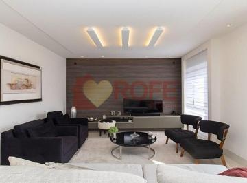 Apartamento · 210m² · 3 Quartos · 4 Vagas · Apartamento de 210m² com 3 suítes em excelente condomínio clube da Vila Olímpia