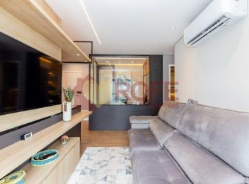Apartamento · 70m² · 2 Quartos · 2 Vagas · Apartamento de 70 m² à venda na Chácara Santo Antônio. São 2 dormitórios, 1 suíte e 2 vagas. Street