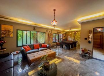 Casa · 280m² · 2 Quartos · 4 Vagas · Casa com 2 dormitórios à venda, 280 m²