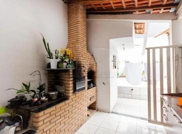 Casa · 212000m² · 2 Quartos · 4 Vagas · Casa à venda com 212m², 2 quartos e 4 vagas na Vila Guimar, Santo André/SP