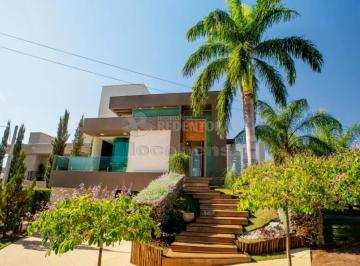 Casa · 418m² · 3 Quartos · 6 Vagas · Condomínio Gaivota II | Segurança 24h | Lazer completo