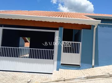 Casa · 200m² · 3 Quartos · 1 Vaga · Casa para locação em Extrema MG no bairro Pessegueiro, lugar tranquilo