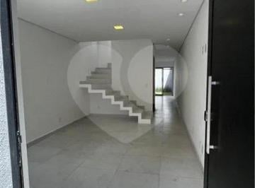 Área de Serviço · Imoveis - na Vila Gumercindo