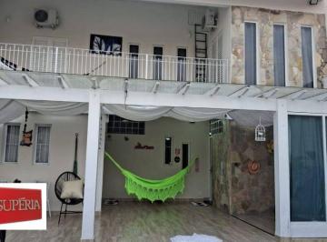 00d55d8a439a9a8973d16a04222bb3af2c9f954f · CASA COM PISCINA
