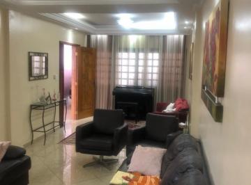 Casa · 350m² · 4 Quartos · 4 Vagas · Sobrado de 350 m², 4 quartos em Vila Nossa Senhora das Vitórias, Mauá