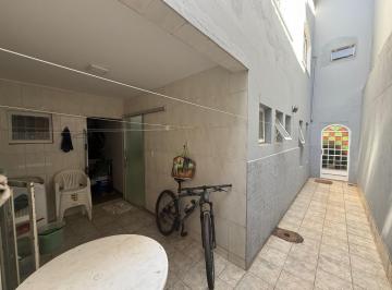 202508050855539459.jpeg · Casa para Venda em Brasília, Candangolândia, 4 dormitórios, 1 suíte, 2 vagas
