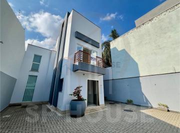 Foto 01 · Prédio comercial para locação na Vila Madalena, 3 salas, 4 banheiros, 7 vagas, 137m² de área.