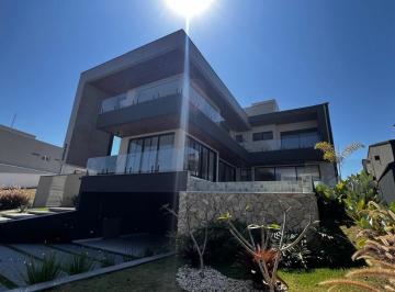 d72219a34c93288e8c9b4e0af5e280bef2143a05 · Casa com 5 dormitórios à venda, 490 m² por R$ 4.450.000,01 - Condomínio Residencial Alphaville I - S
