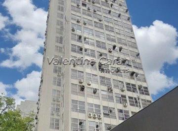 Comercial · 24m² · Sala reformada à venda na Avenida Paulista.