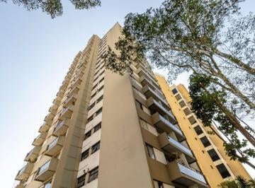 Foto 01 · Locaçao  de Apartamento na Consolaçao  com 43m², 1 dormitório, sala bem iluminada com varanda, cozin