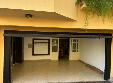 Casa · 235m² · 3 Quartos · 2 Vagas · casa em condominio