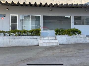 Comercial · 500m² · 30 Vagas · Sala comercial com estacionamento