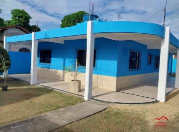 Casa · 100m² · 3 Quartos · 2 Vagas · Casa com 3 Quartos a Passos da Lagoa – Barbudo, Araruama RJ por R$ 380.000