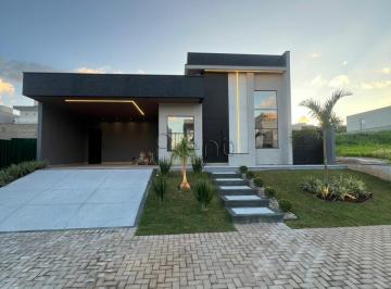 Casa · 214m² · 3 Quartos · 4 Vagas · Casa à venda em Campinas, Loteamento Residencial Arborais, com 3 suítes, com 214 m²