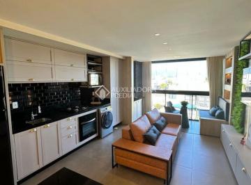 BV 10 · Apartamento Mobiliado e Decorado a venda em Balneário Camboriú