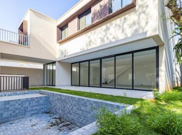 Casa de 4 quartos, São Paulo · Casa em Condominio Fechado Garda 4 suites 4 vagas apenas 8 familias