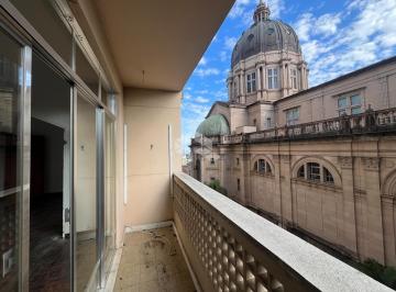 705833_i6H861SL6V836_70583368920f91aac39.jpg · Apartamento à venda, 3 quartos, bairro centro histórico, em frente a Catedral metropolitana, Porto A