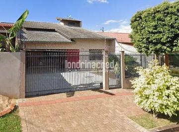 0011743000189303.jpg · Casa ampla no Jardim São Francisco de Assis, 3 quartos (1 suíte), armários planejados, ótima localiz