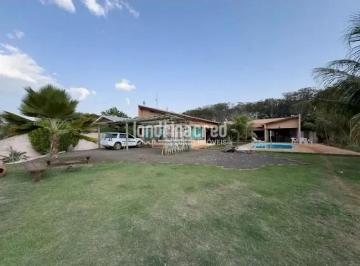 011740581338487.jpg · Chácara em Alvorada do Sul  5 Suítes, Piscina, Churrasqueira e Área Verde  450m² Construídos em Terr