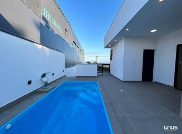 Casa · 170m² · 3 Quartos · 2 Vagas · Casa ampla com 3 dormitórios sendo 2 suítes no Itaguaçu.