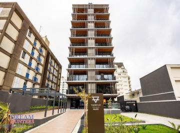 Apartamento · 39m² · 1 Quarto · Apartamento NOVO com 39m² no bairro Batel, com 1 Suíte