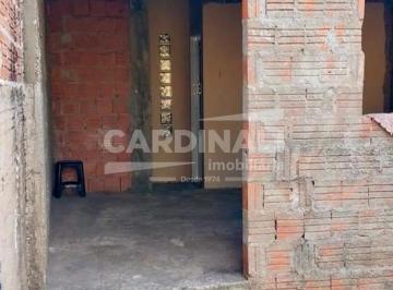 Casa · 110m² · 2 Quartos · 2 Vagas · CASA À VENDA