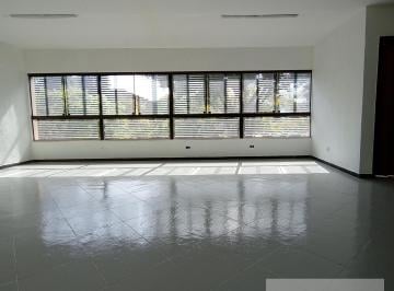 Comercial · 51m² · Alugue Sala Comercial em Centro de Mogi das Cruzes