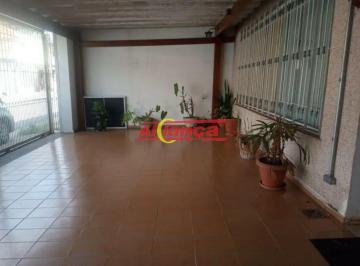 Casa · 201m² · 3 Quartos · 3 Vagas · Sobrado com 3 Quartos à venda, 201m² - Vila Endress