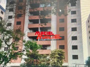 Apartamento · 117m² · 4 Quartos · 2 Vagas · Excelente Apartamento no Bosque dos Eucaliptos em Ótima Localização