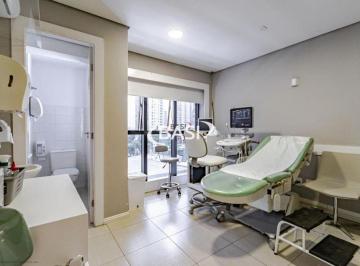 Comercial · 240m² · 3 Vagas · Comercial Sala em Curitiba