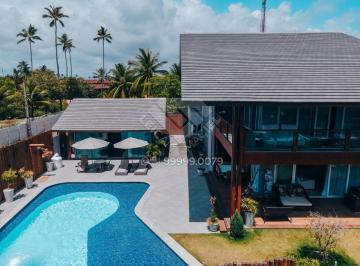 Compre Casa de alto padrão a venda em Porto de Galinhas com 9 suítes, piscina, mobiliada, ideal para moradia ou aluguel de temporada. Agende visita com Leicam Maciel · 🌴 Casa de Alto Padrão com 9 Suítes em Porto de Galinhas