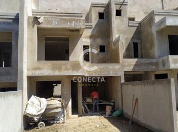 Casa · 130m² · 3 Quartos · 2 Vagas · Sobrado à venda no bairro Uberaba - Curitiba/PR