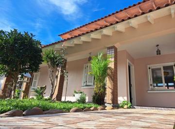 Casa · 329m² · 4 Quartos · 5 Vagas · Sobrado 4 dormitorios com Excelente localização